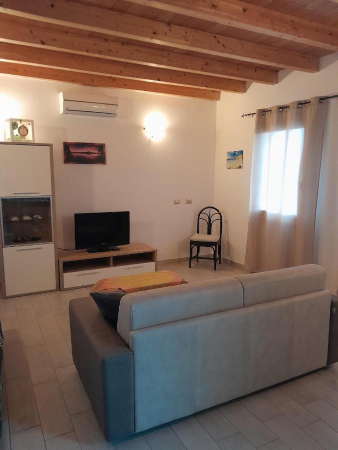 Casa Rosa Dei Venti Apartment Villa San Pietro Luaran gambar