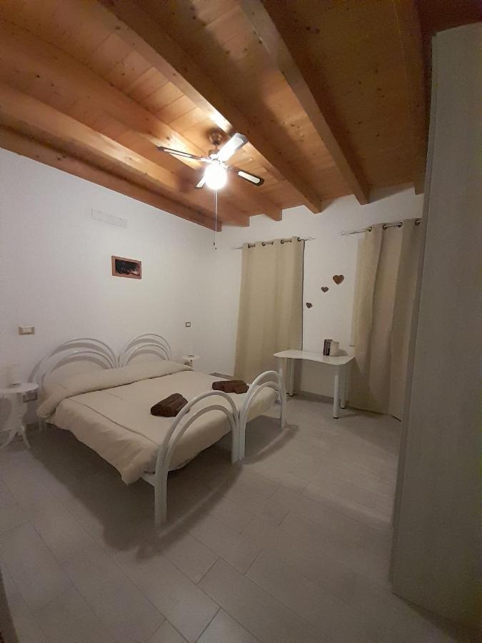 Casa Rosa Dei Venti Apartment Villa San Pietro Luaran gambar
