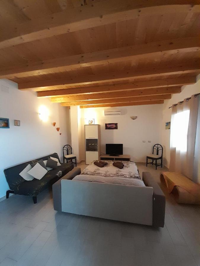 Casa Rosa Dei Venti Apartment Villa San Pietro Luaran gambar